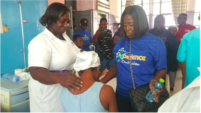 Diana Hamilton donates to Komfo Anokye Teaching Hospital