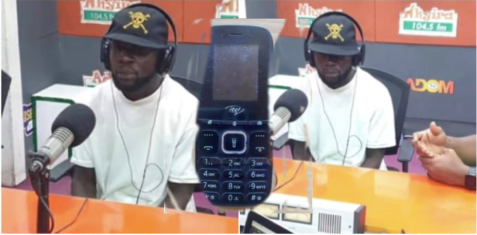 SAD: Veteran musician KayWuo now uses Yam phone after all his hit songs